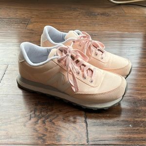 Light pink 501 new balance